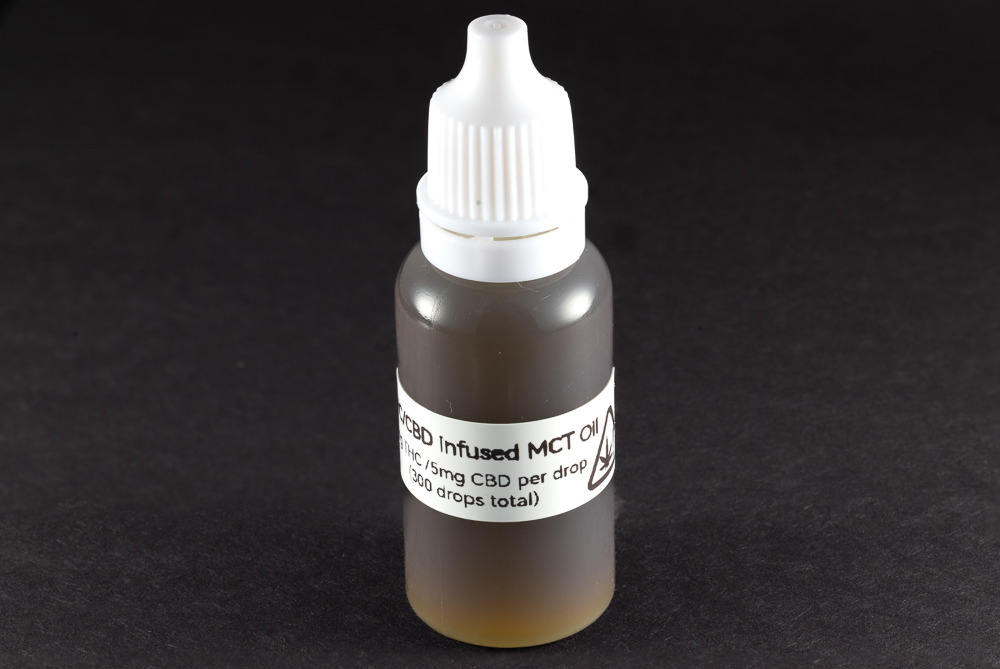 CBD/ THC / MCT oil Drops 1500mg - Medical Remedy Express CBD/ THC / MCT oil Drops 1500mg